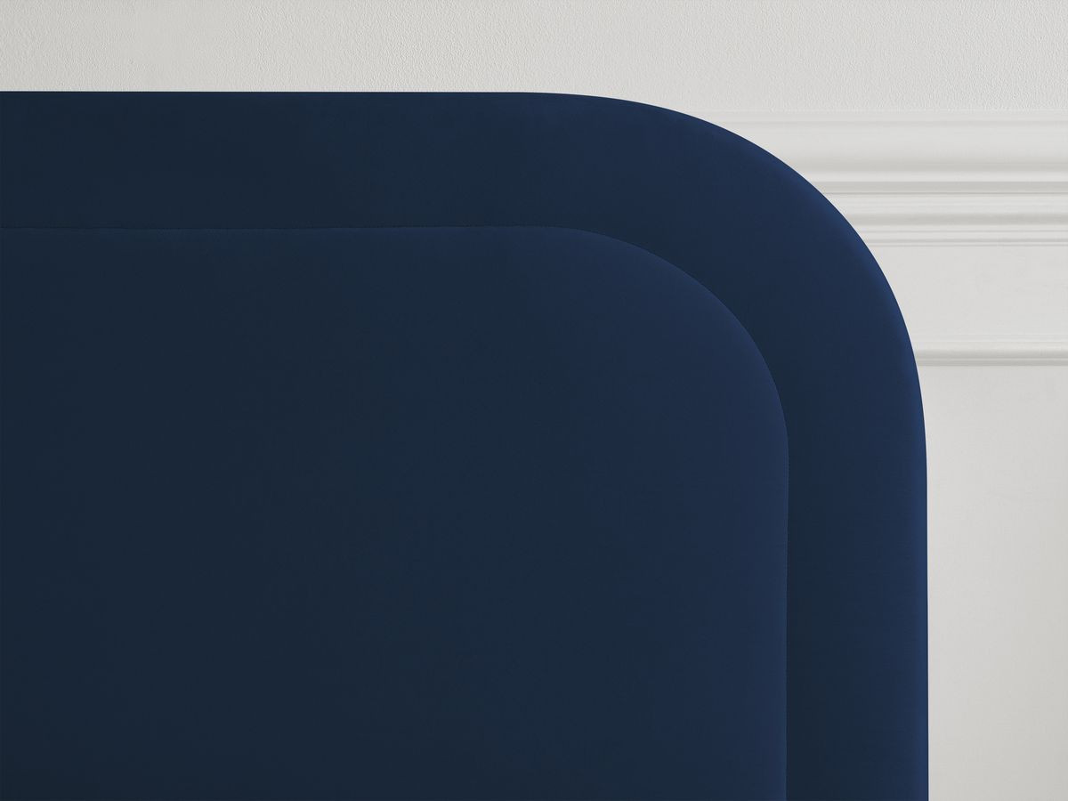 CASSIOPEE bed in fluwelen stof met massieve lattenbodem