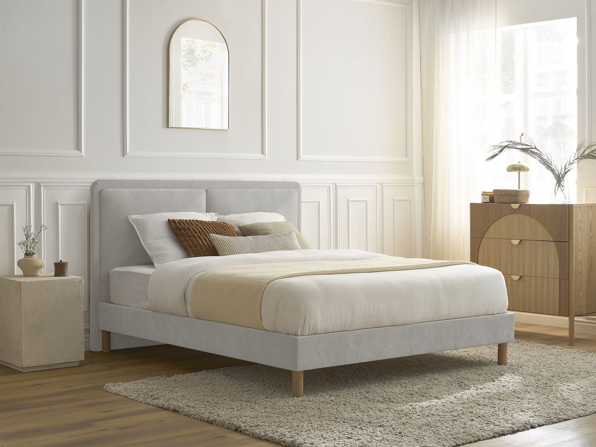 MARA bed in structuurstof met massieve lattenbodem