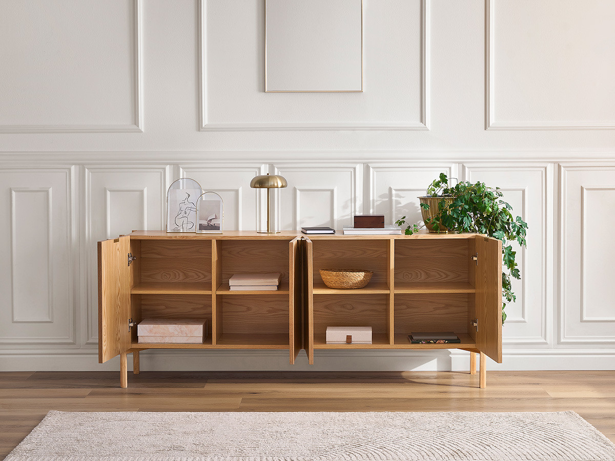 LOLA 4-deurs dressoir 178 cm afgerond patroon en massief essenfineer