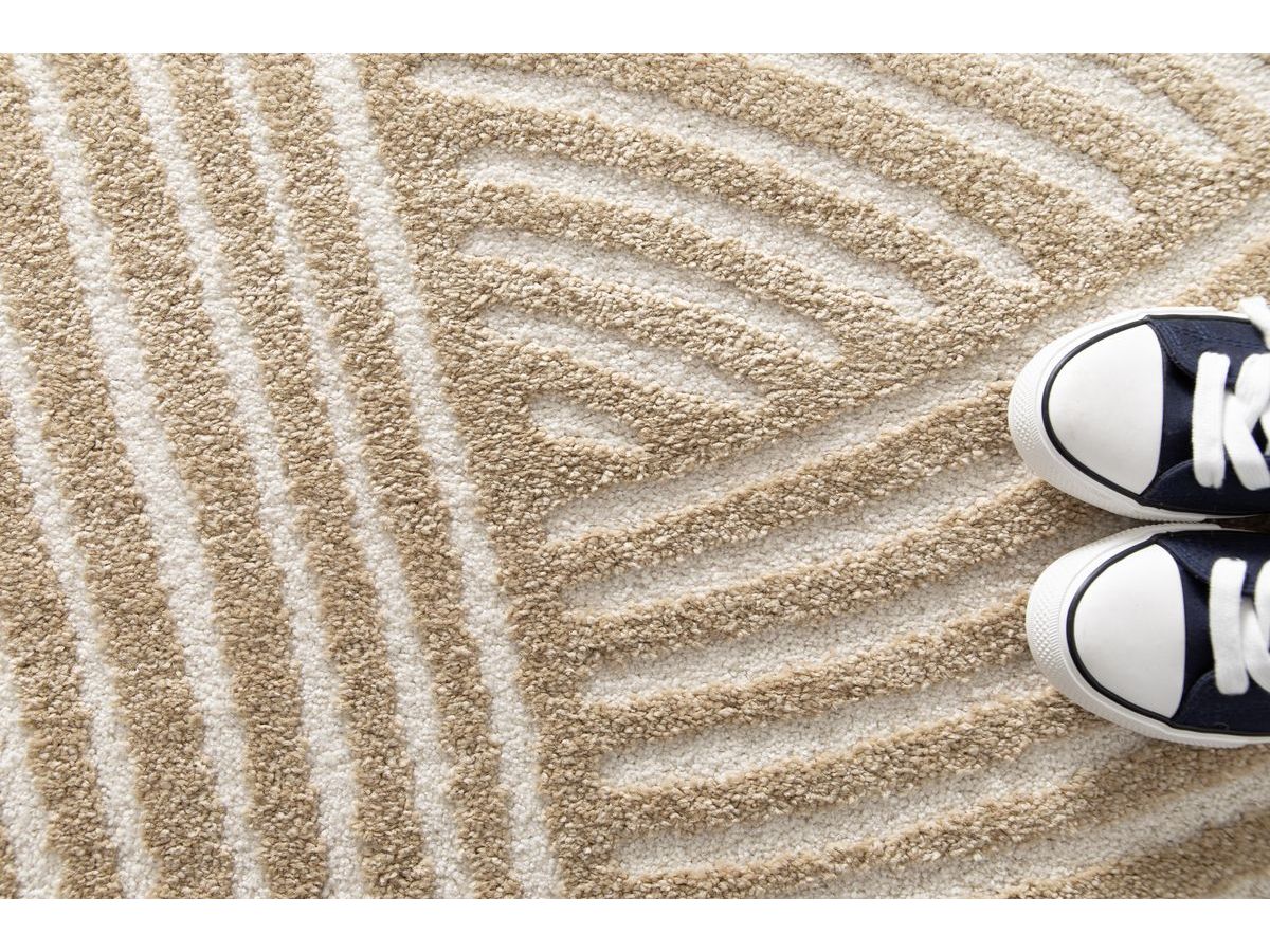 STAN kortpolig vloerkleed met abstract patroon