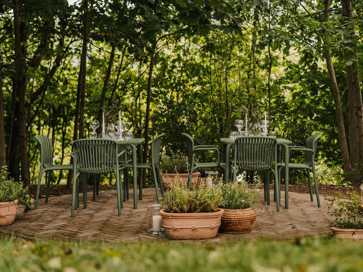 RHODES tuinset met 80 cm vierkante tafel + 4 stoelen zonder armleuningen