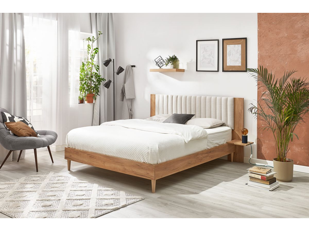 Structure de lit 160x190 cm SELENA lattes massives pieds en bois naturel
