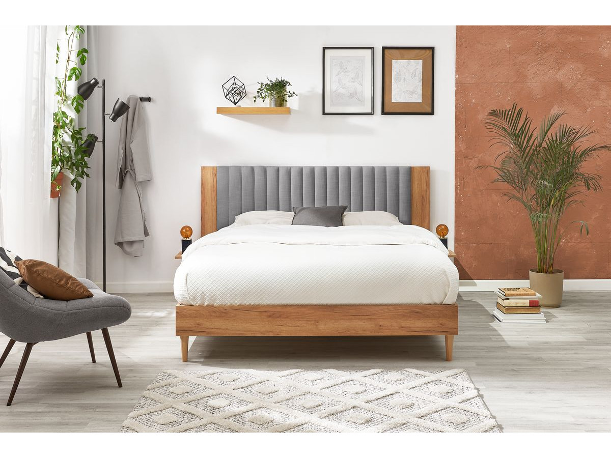 SELENA bed met massieve lattenbodem en poten van natuurlijk hout