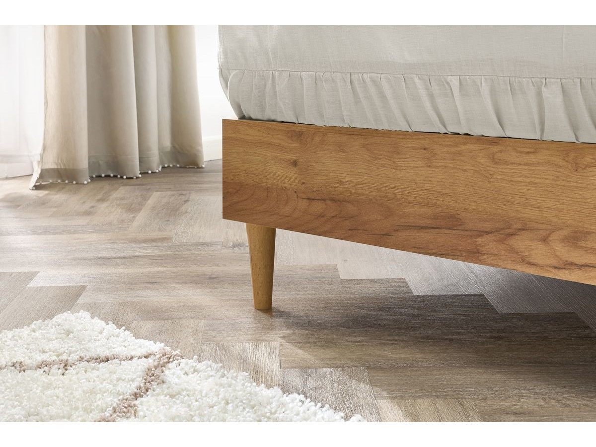 CARA bed met massieve lattenbodem en poten van natuurlijk hout