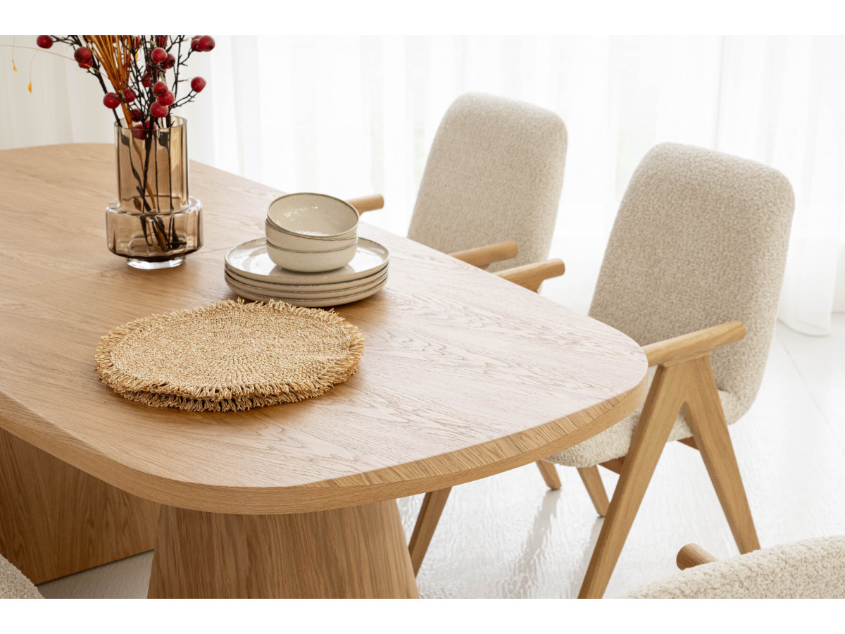 Table à manger extensible rectangulaire arrondie 200 à 300 cm MAZARGUES placage chêne massif