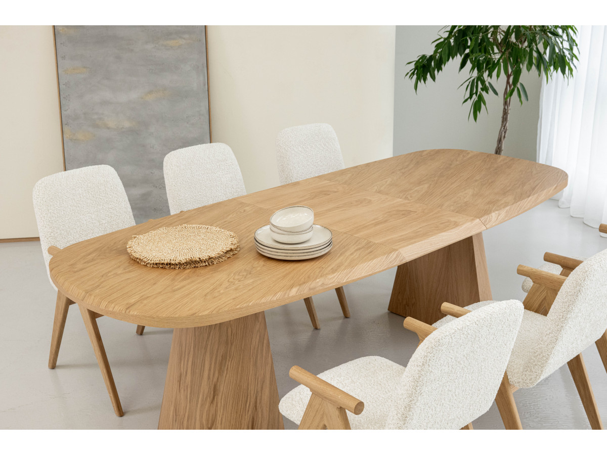 Table à manger extensible rectangulaire arrondie 200 à 300 cm MAZARGUES placage chêne massif
