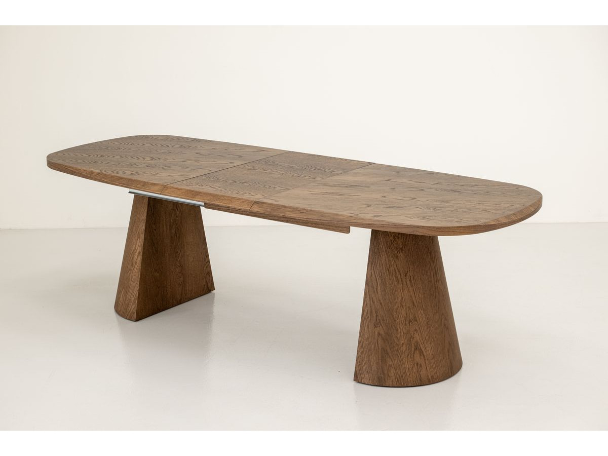 MAZARGUES set met uitschuifbare eettafel 200 tot 300 cm + 6 BASTIDE stoelen in massief eiken fineer