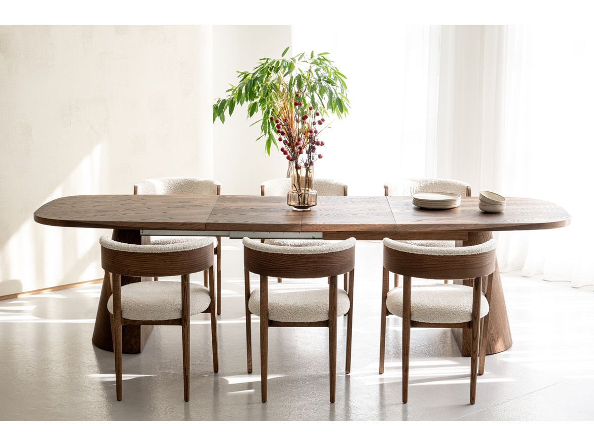 MAZARGUES set met uitschuifbare eettafel 200 tot 300 cm + 6 BASTIDE stoelen in massief eiken fineer