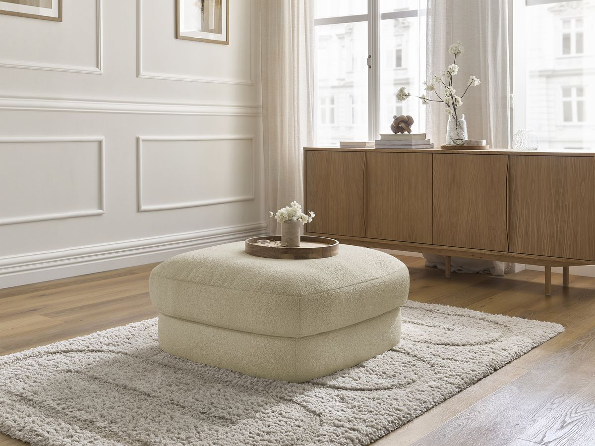Pouf LEONORE bouclette beige