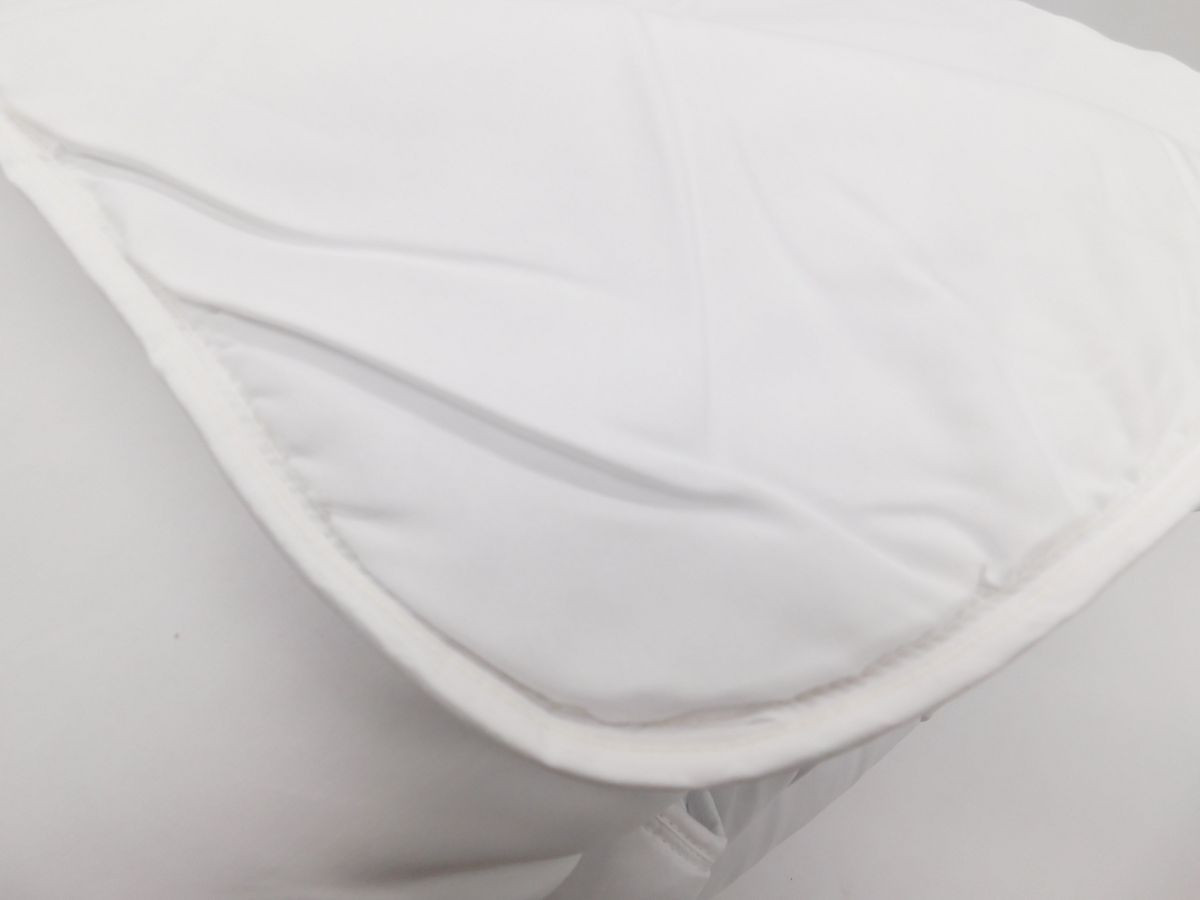 APOLLINE matras 140 x 190 cm, warm RE-DREAM dekbed 220 x 240 cm, twee RE-DREAM kussens 60 x 60 cm