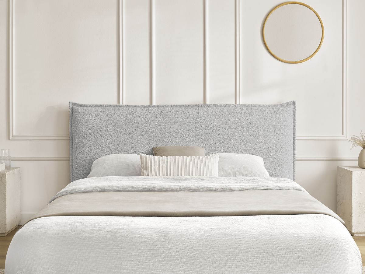 Lit IMERI tissu bouclette avec lattes massives