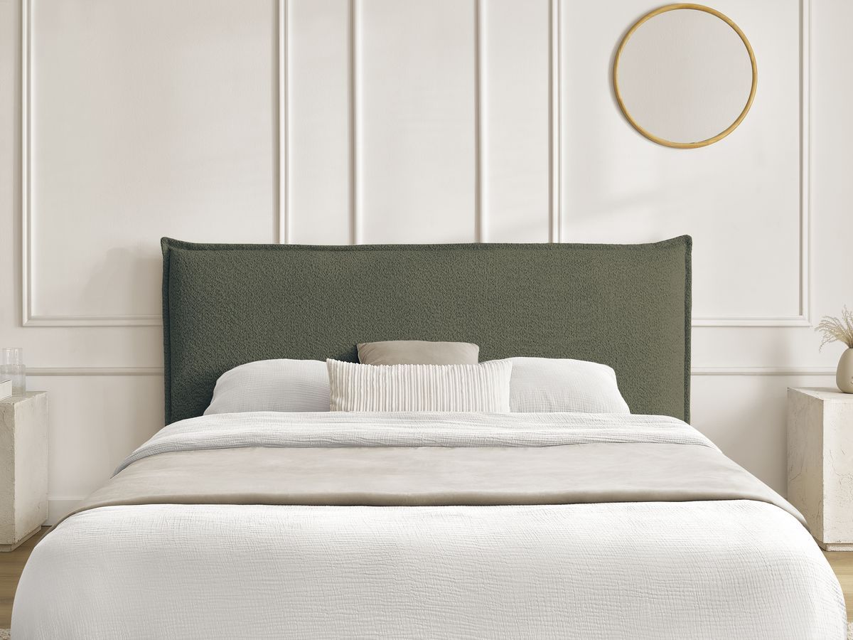 Lit IMERI tissu bouclette avec lattes massives