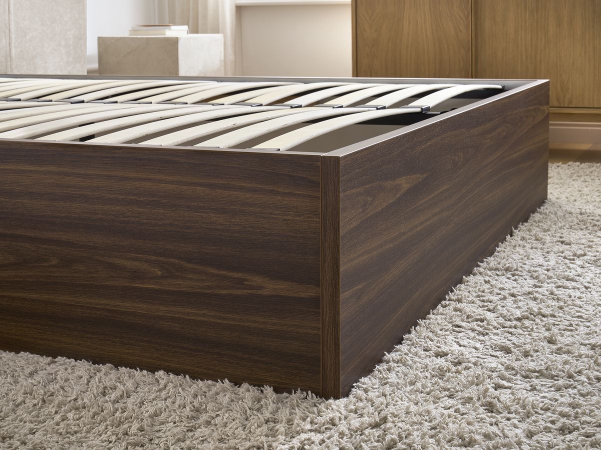 ALTIRA opbergbed in donker hout en structuurstof
