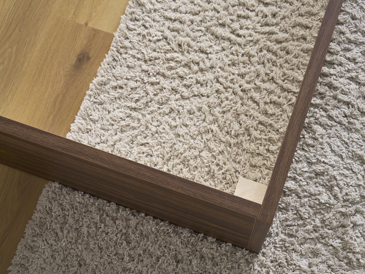ALTIRA opbergbed in donker hout en structuurstof