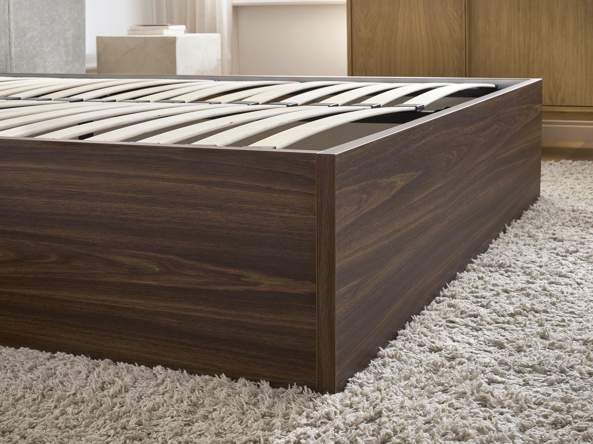 ALTIRA opbergbed in donker hout en structuurstof