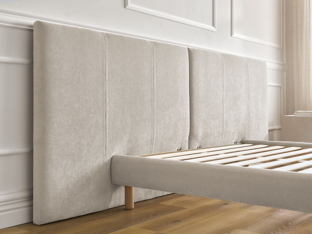 Lit ALTIRA tissu texturé avec lattes massives