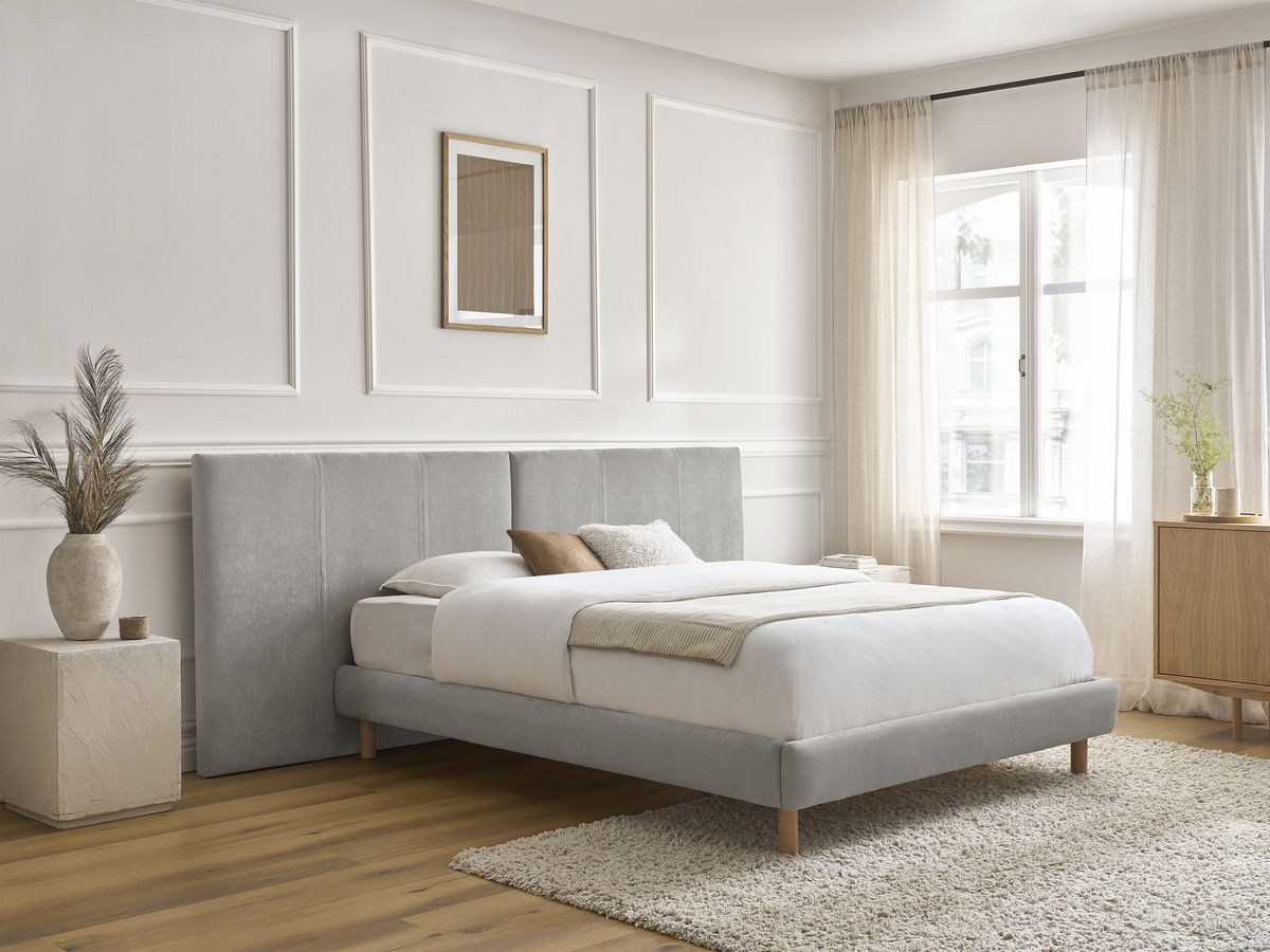 Lit ALTIRA tissu texturé avec lattes massives