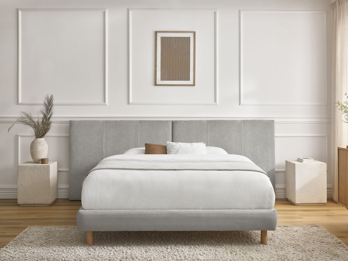 Lit ALTIRA tissu texturé avec lattes massives