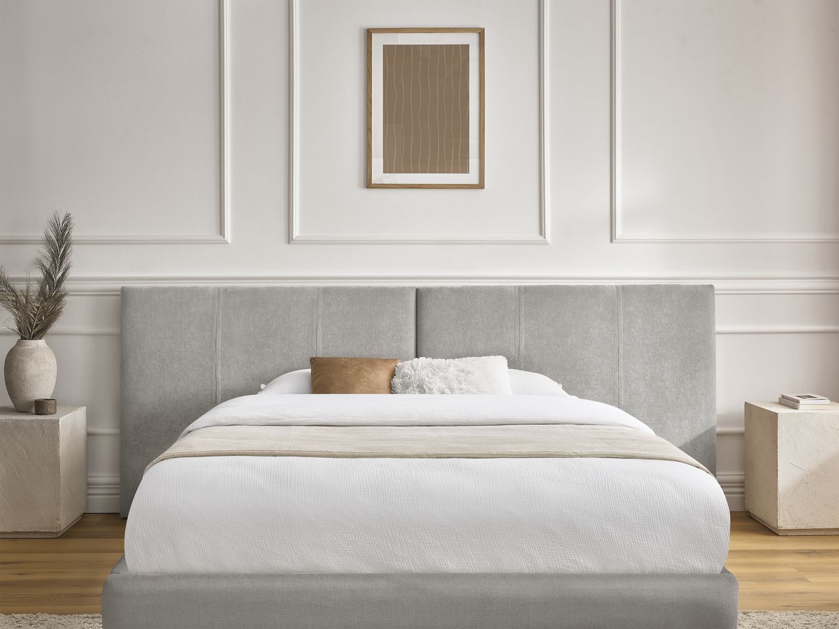 Lit ALTIRA tissu texturé avec lattes massives