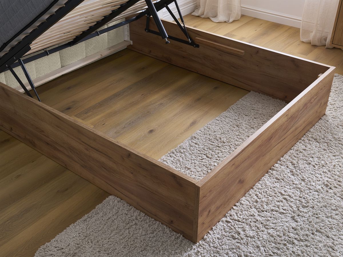 Lit coffre TIMO en bois clair et tissu bouclette