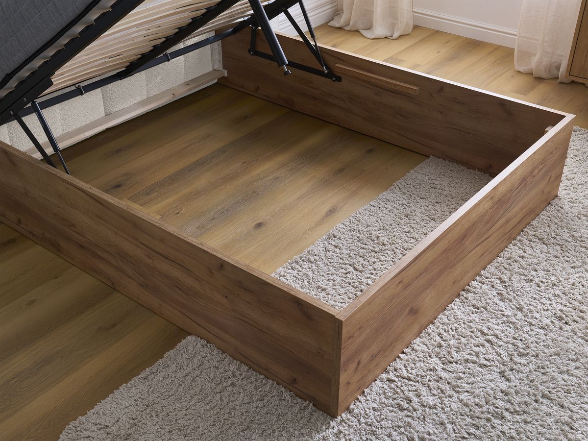 Lit coffre TIMO en bois clair et tissu bouclette