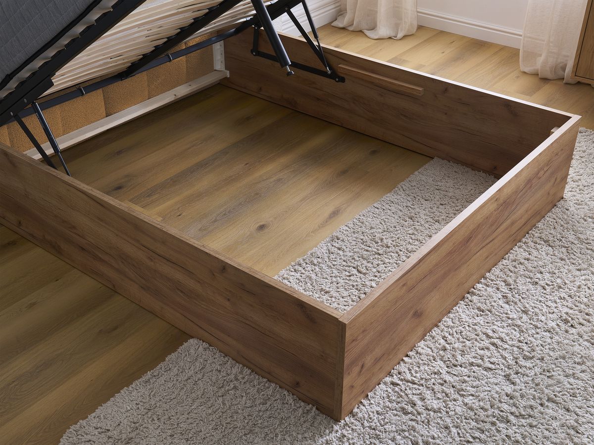 Lit coffre TIMO en bois clair et tissu bouclette