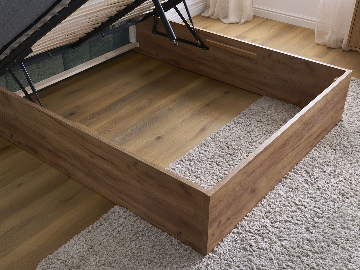 Lit coffre TIMO en bois clair et tissu bouclette