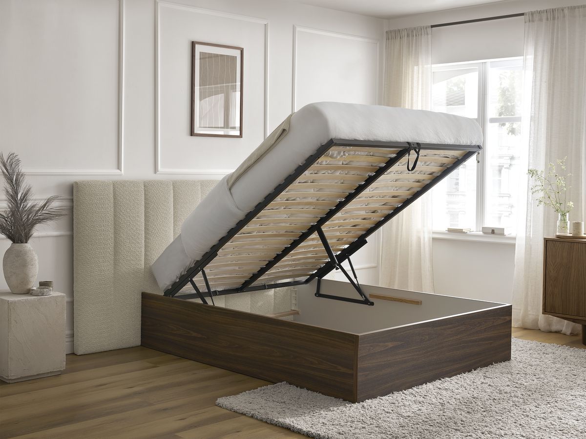 TIMO opbergbed in donker hout en badstof