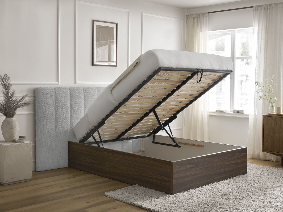 TIMO opbergbed in donker hout en badstof