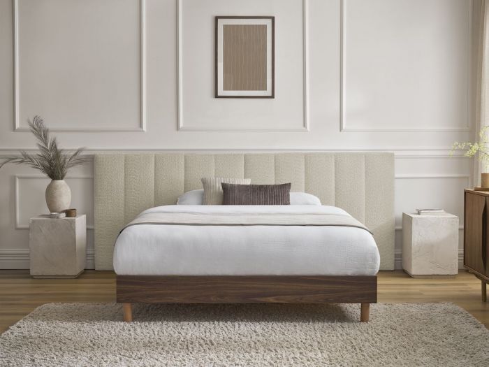 Lit TIMO bois foncé avec lattes massives