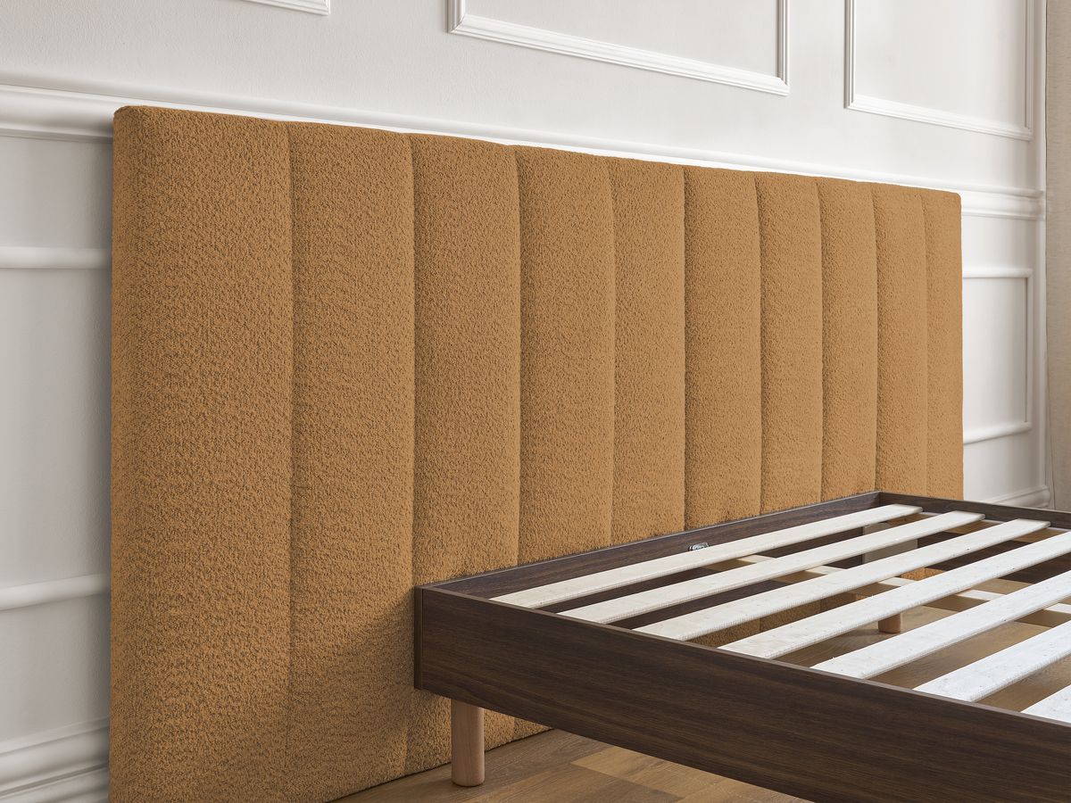 TIMO donkerhouten bed met massieve lattenbodem