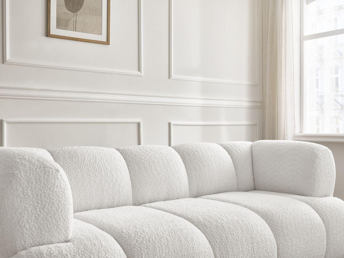 Canapé droit 2 places PAMIRA bouclette avec pouf blanc — vue 4