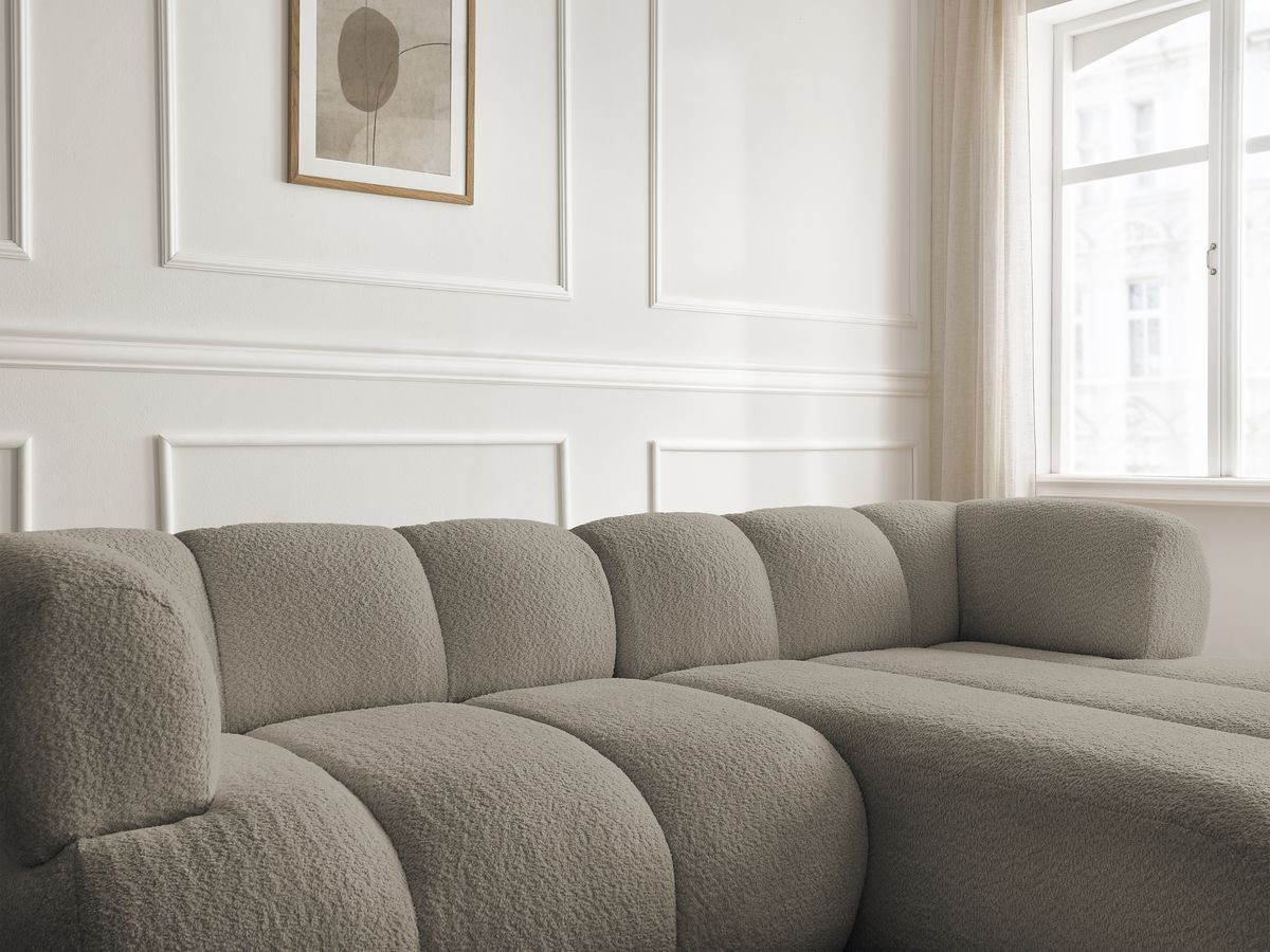 Canapé d'angle PAMIRA bouclette avec pouf taupe — vue 5