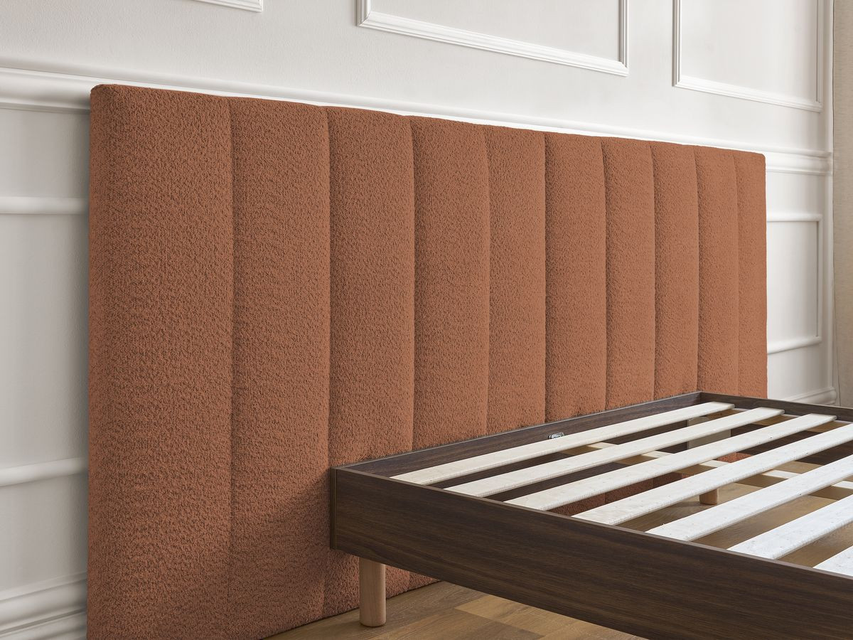 TIMO donkerhouten bed met massieve lattenbodem