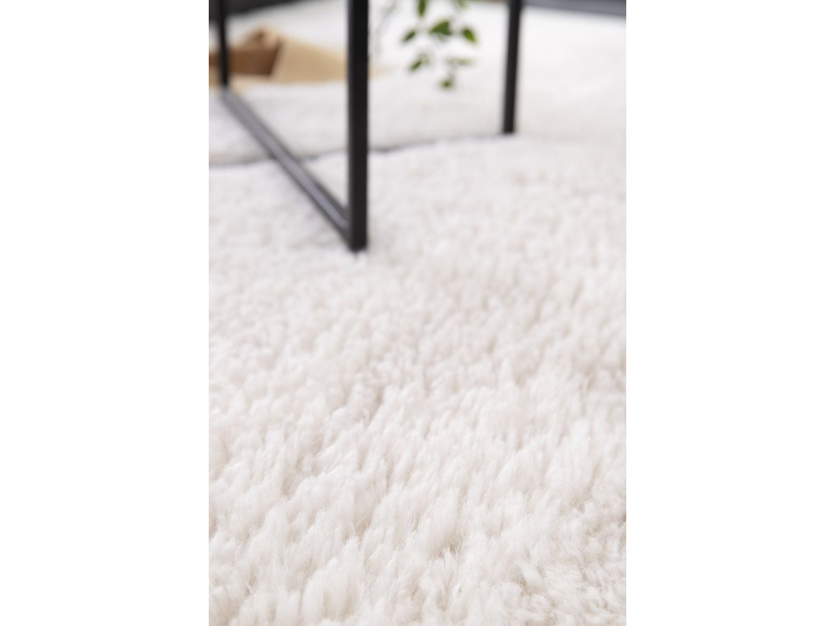 Tapis poils long COLBY forme organique uni