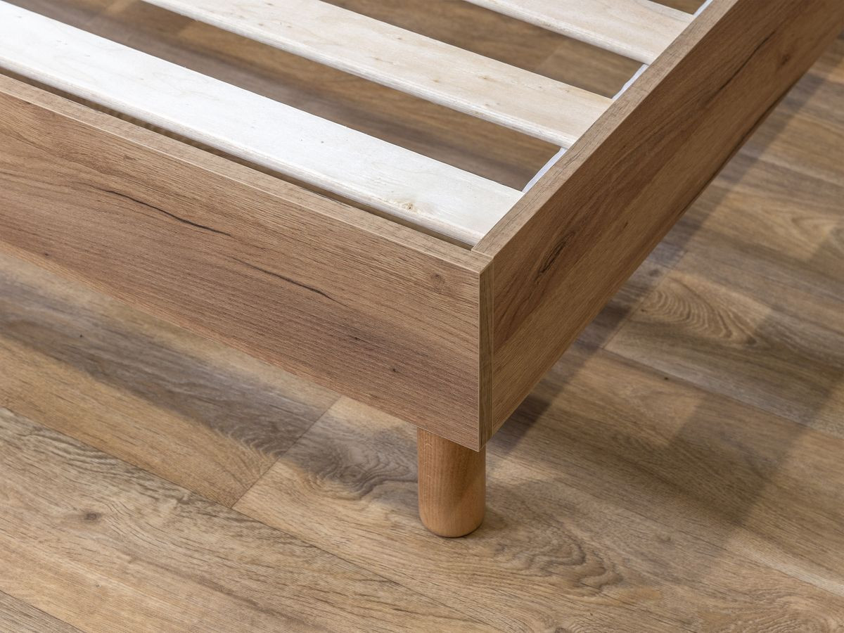 KUMO bed 160 x 200 cm, CAPUCINE matras, warm RE-DREAM dekbed 240 x 260 cm, twee RE-DREAM kussens 60 x 60 cm