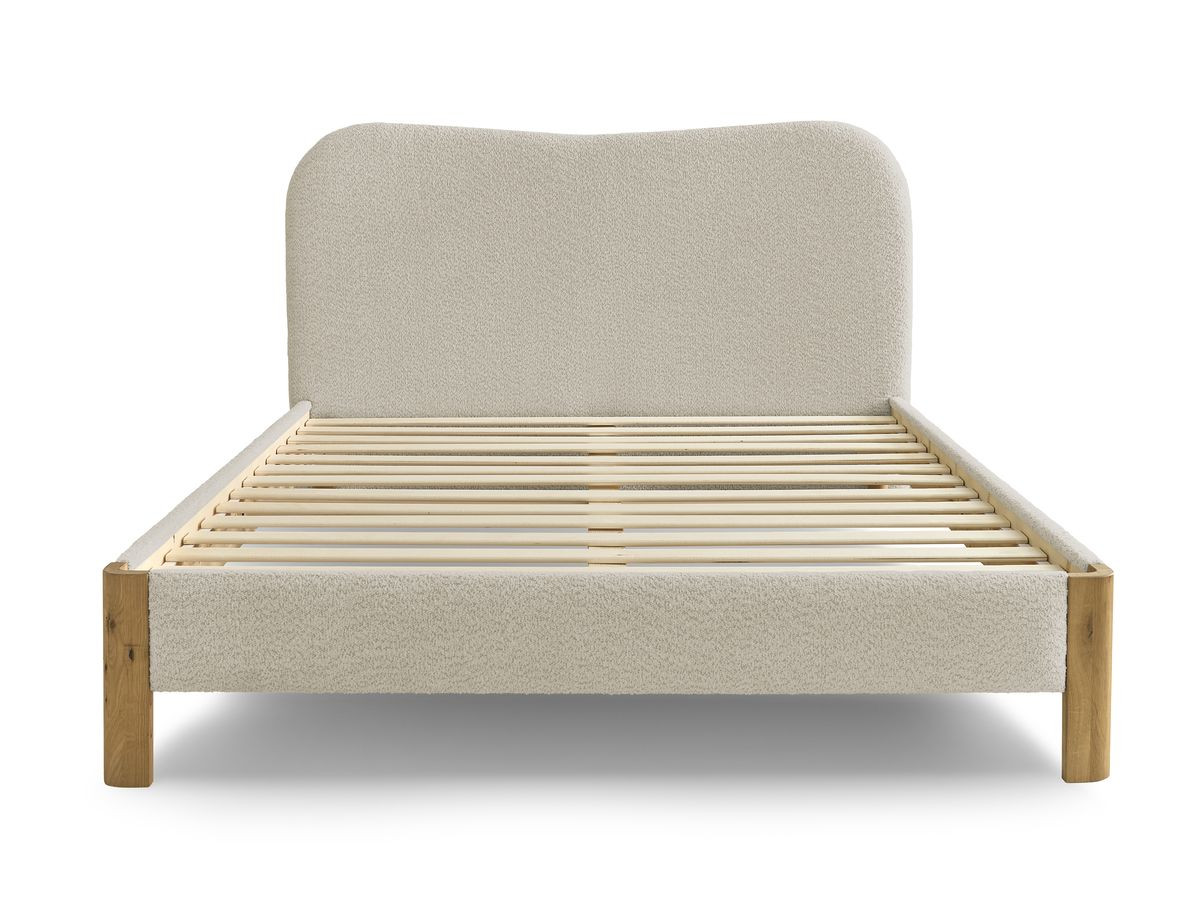 Lit SORALI tissu bouclette avec lattes massives