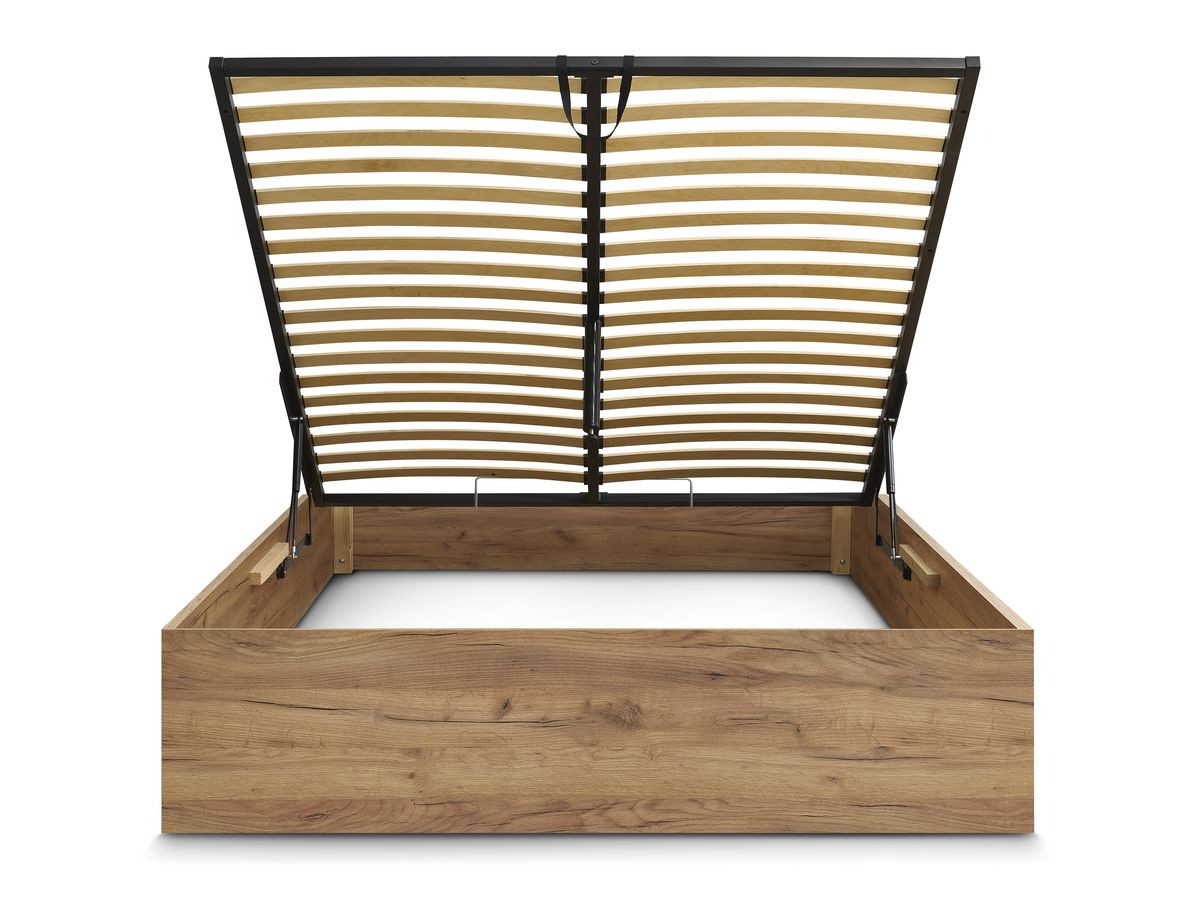 NIRA-kist in 160 x 200 cm, CAPUCINE-matras, warm RE-DREAM-dekbed in 240 x 260 cm, twee RE-DREAM-kussens in 60 x 60 cm