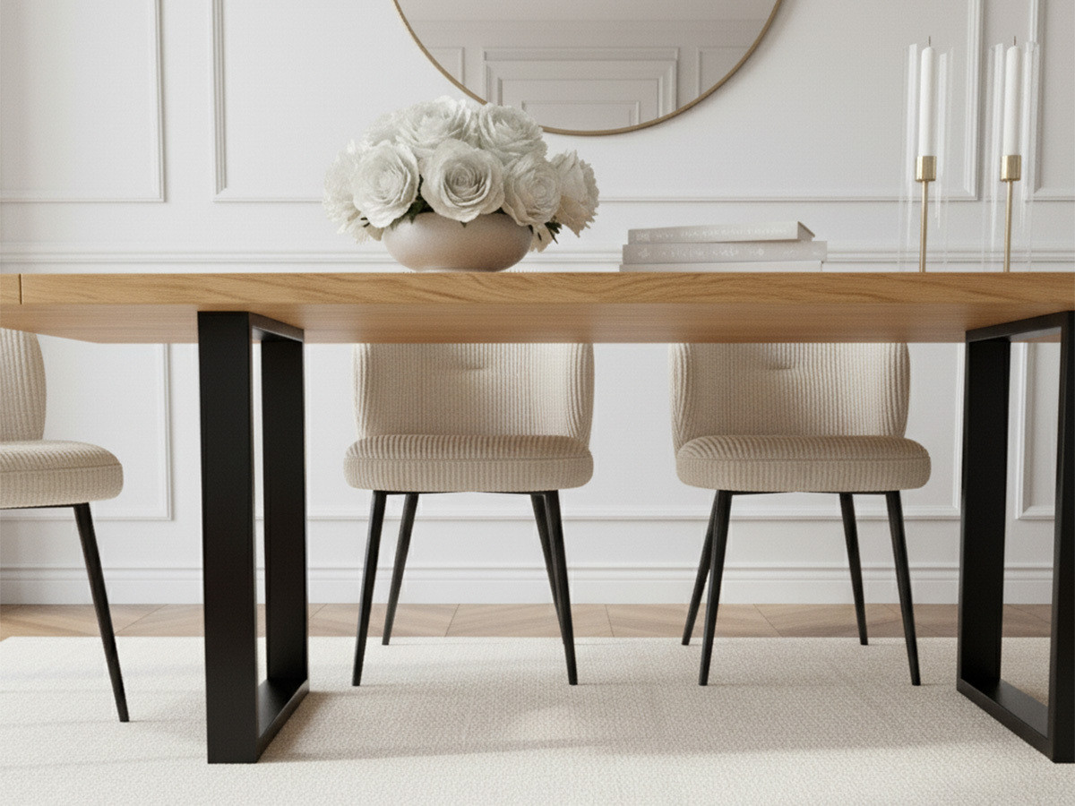 AWANI set met uitschuifbare eettafel met vierkante poten van massief eikenhout + stoelen van corduroy