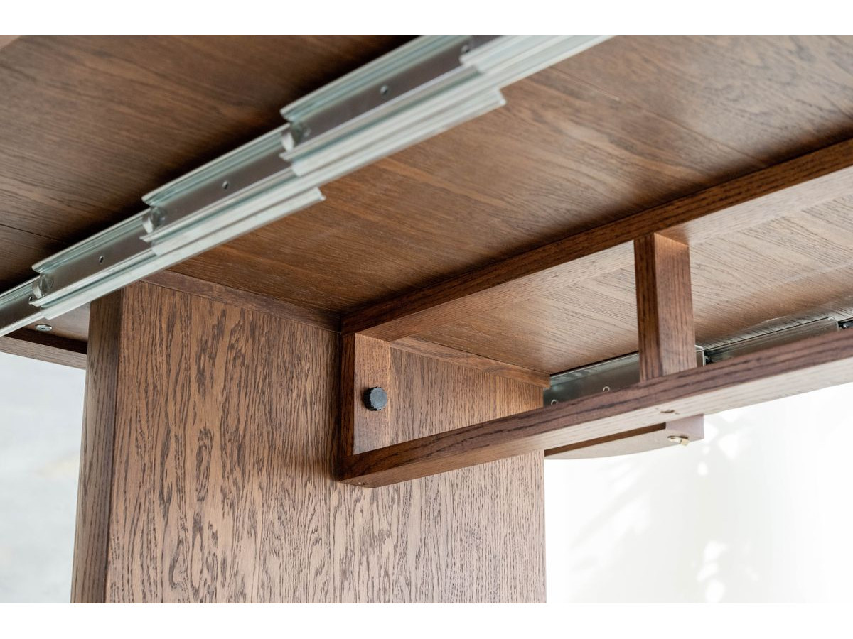 Ensemble avec console extensible 43 à 187 cm CASSIS + 4 chaises BORELY placage chêne massif et tissu bouclette