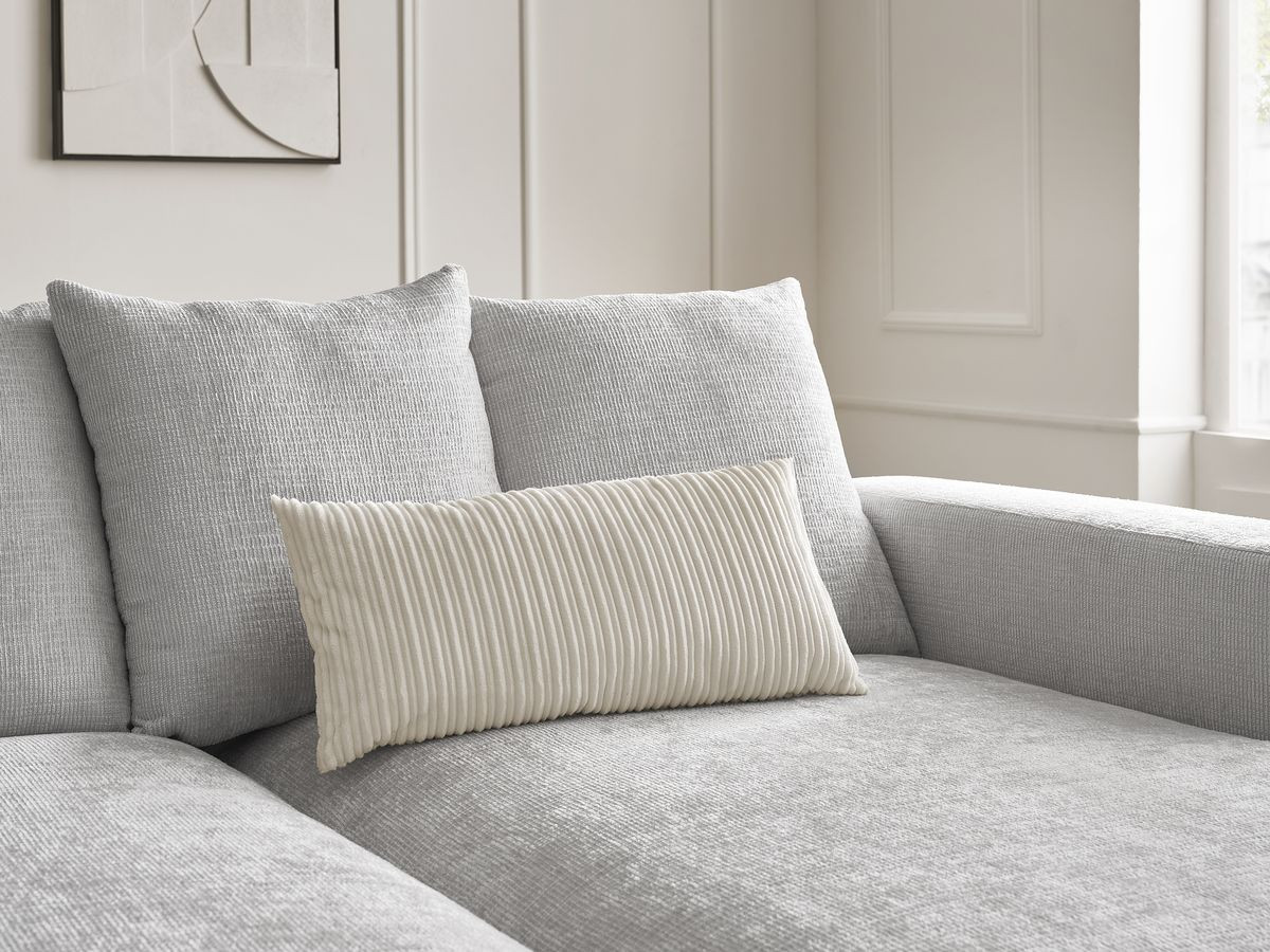 Coussin déhoussable AGLAE ecru — vue 3