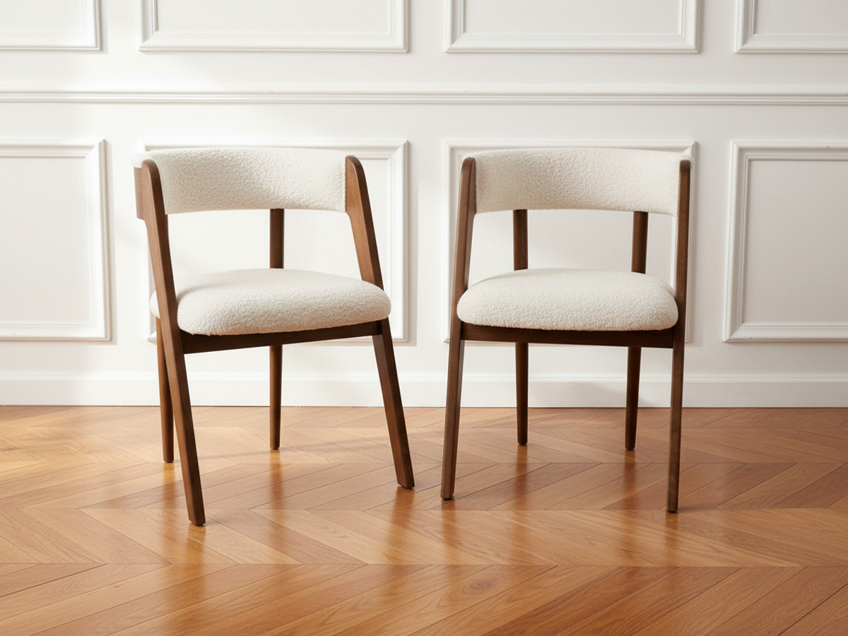 Lot de 2 chaises BASTIDE placage chêne massif et tissu bouclette