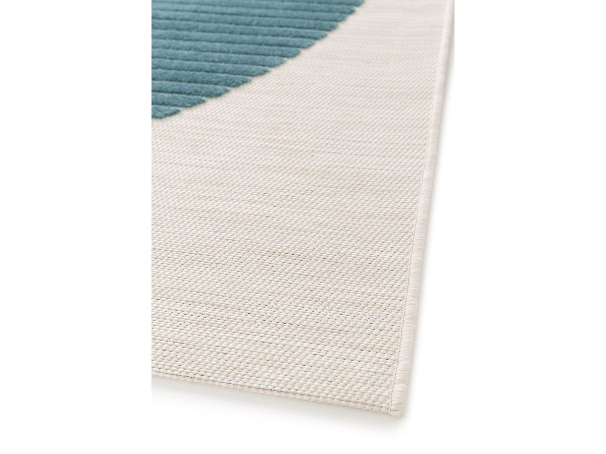 ELOI kortpolig vloerkleed met abstract patroon