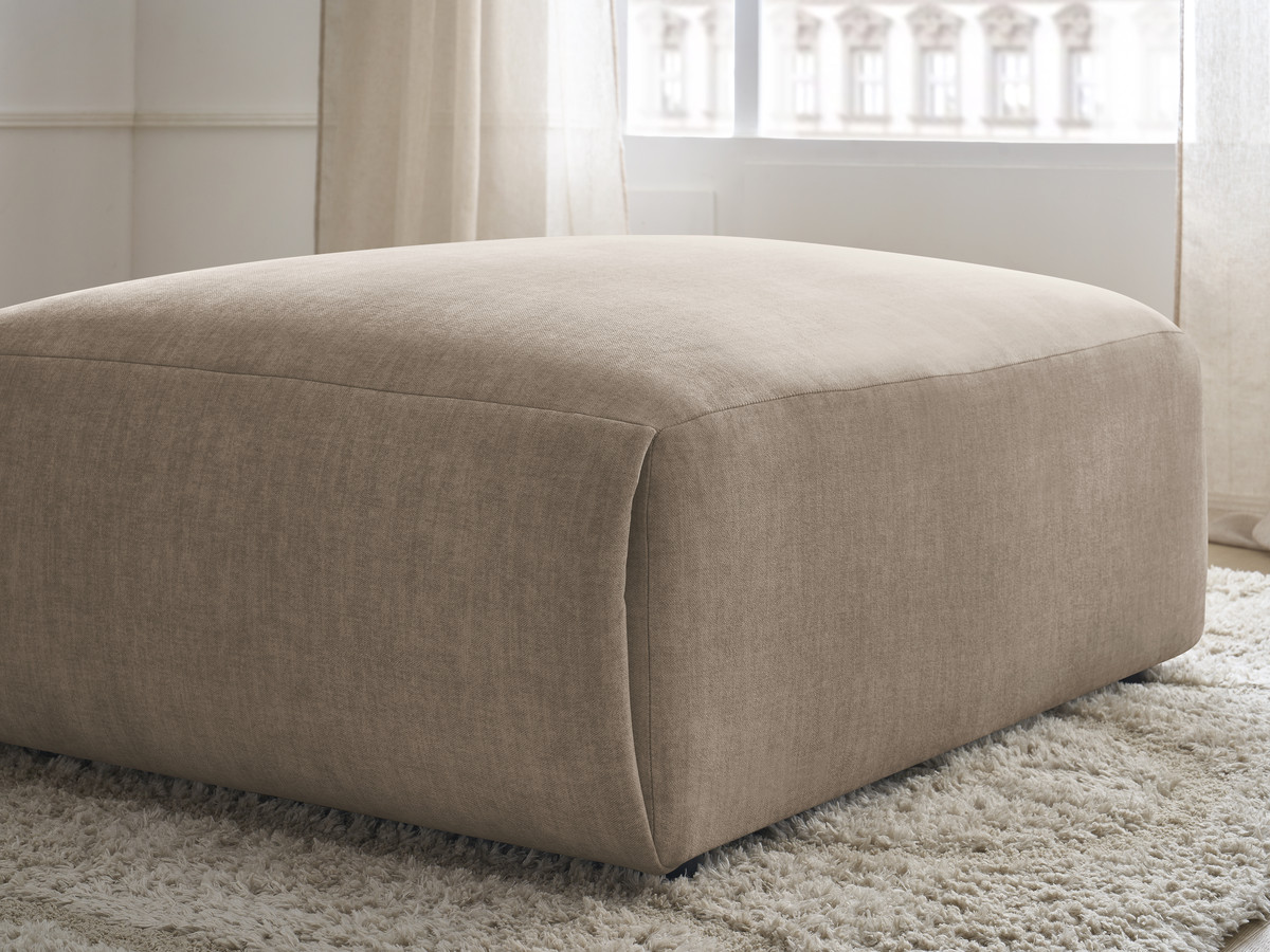 JANA grote poef in fluwelen stof