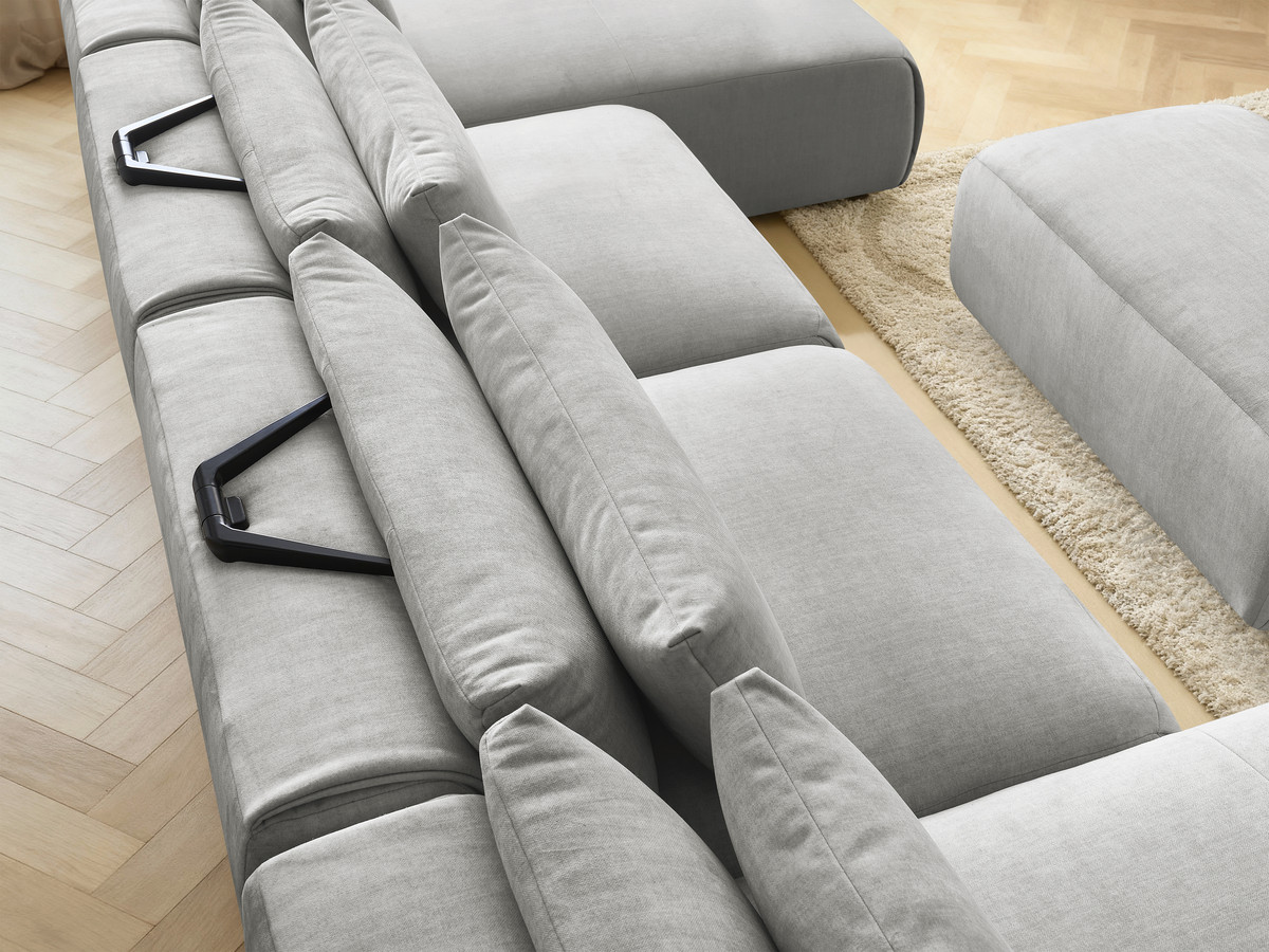 Modulaire vaste panoramabank met hoofdsteunen in JANA fluwelen stof met 2 chaise longues, 2 fauteuils en 1 kleine poef