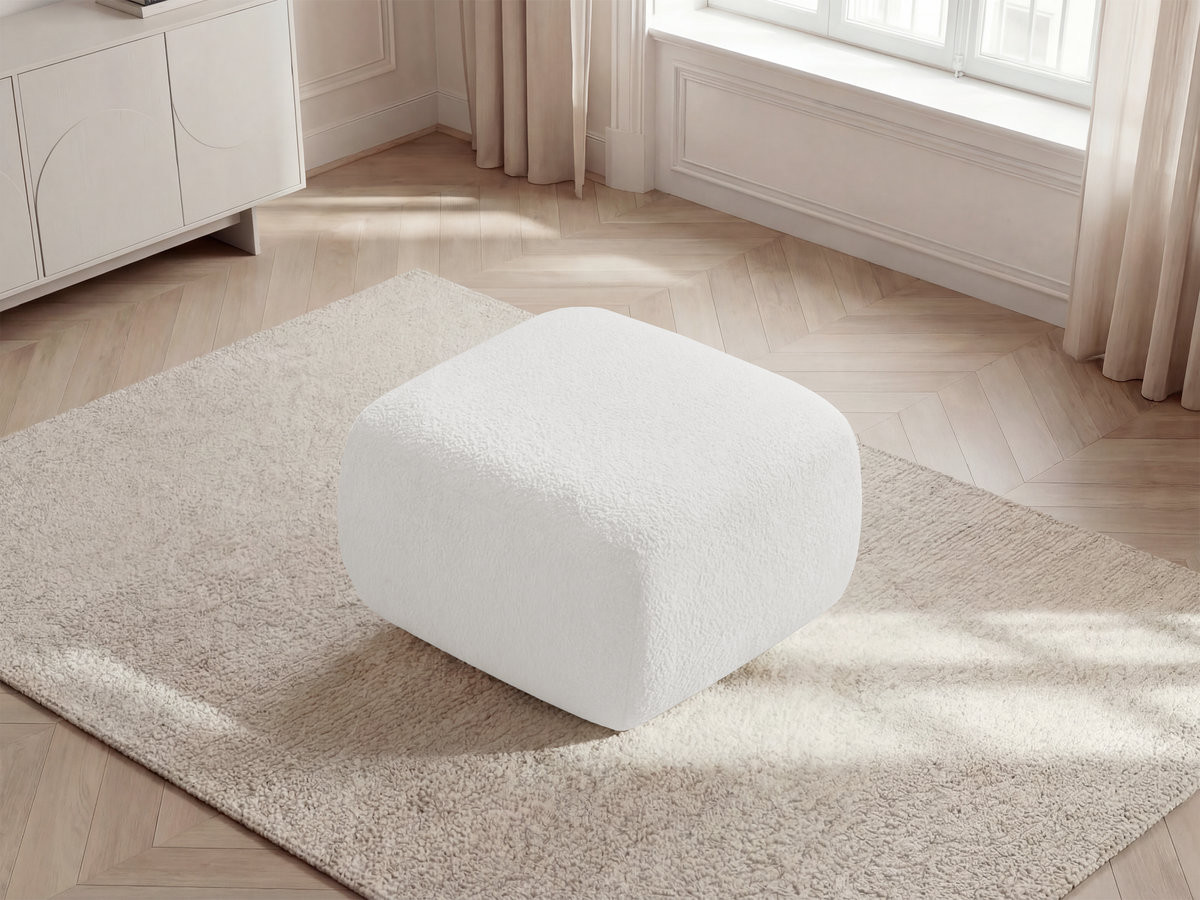 Pouf MONTAIGNE tissu bouclette