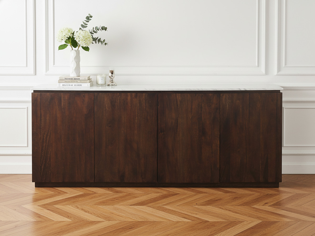 BARBARA set met dressoir van 200 cm + tv-meubel van 200 cm, uitgevoerd in massief mangohout en marmer.