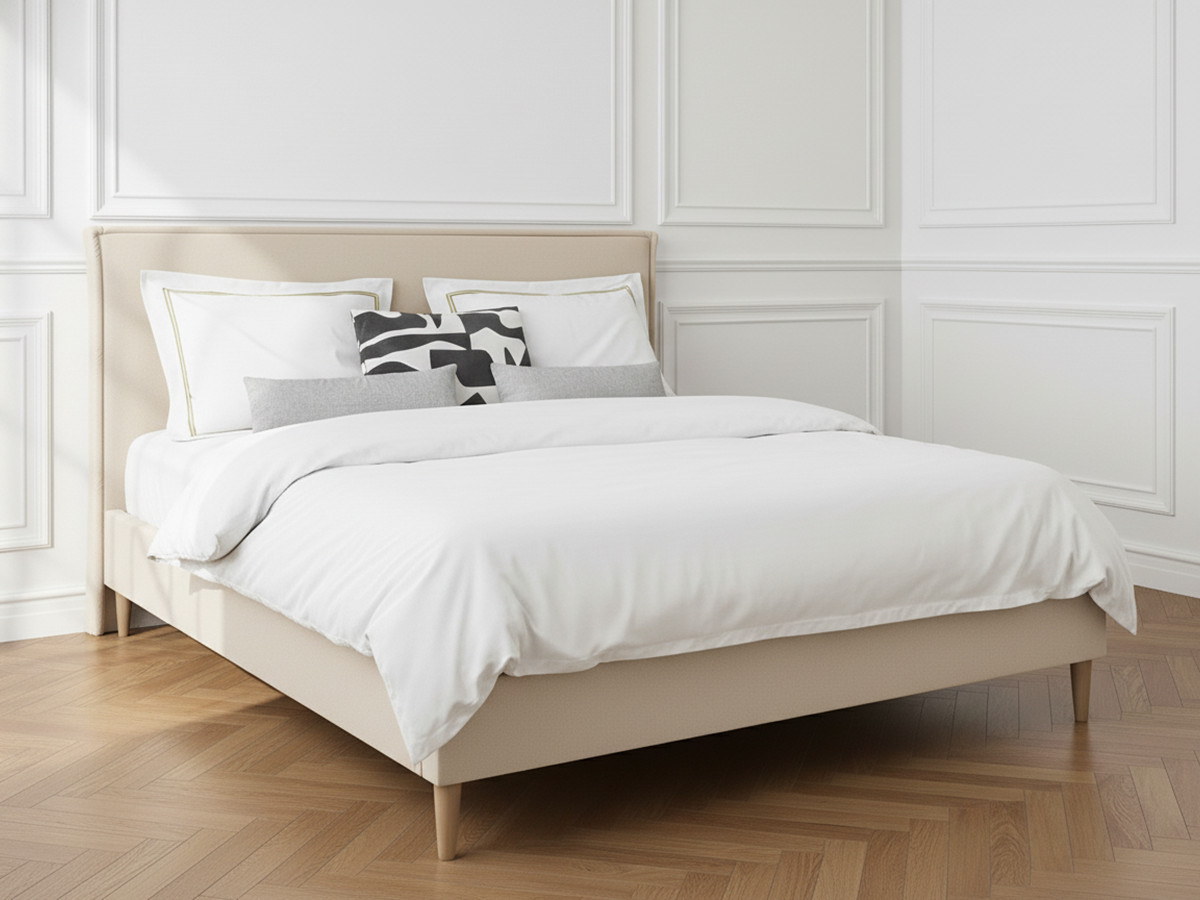 Lit SARY avec lattes massives pieds en bois naturel