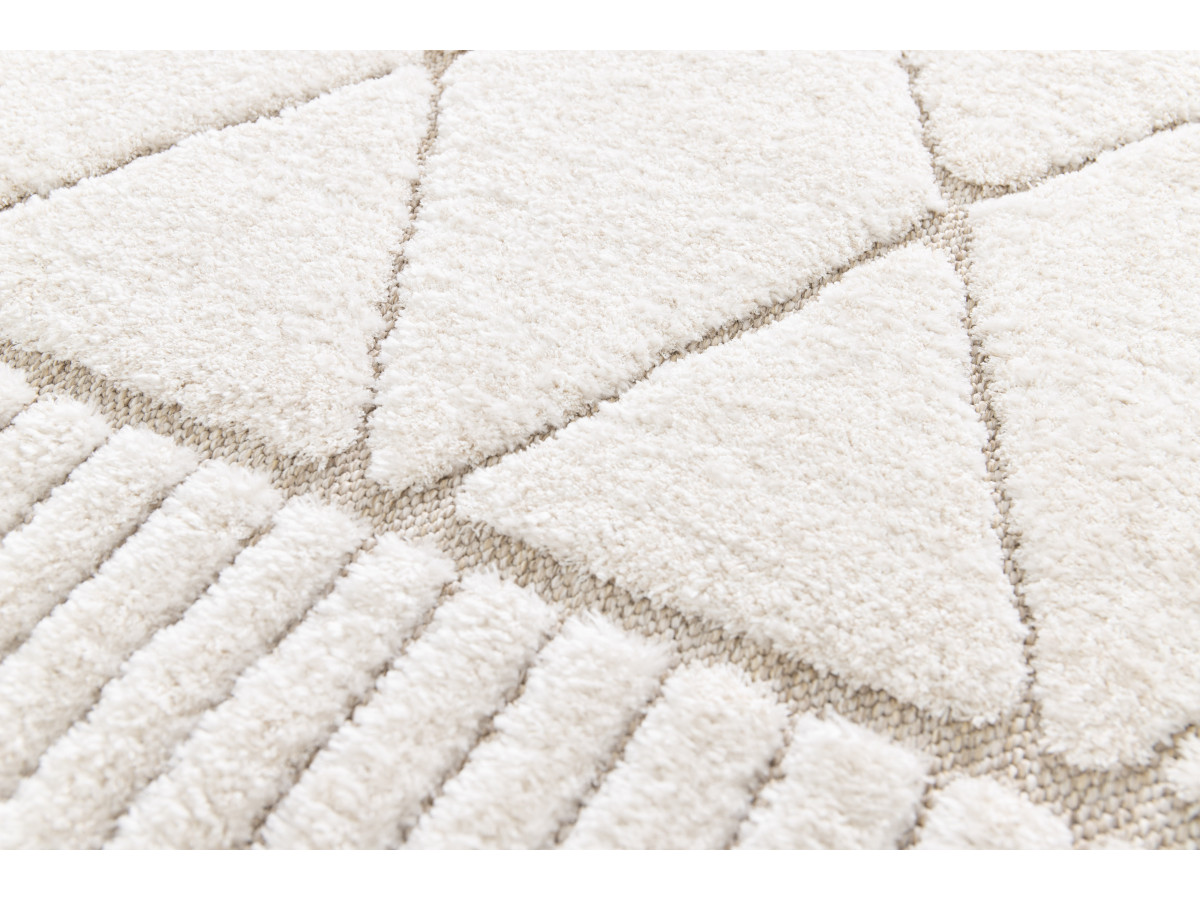 Tapis poil ras AGOSTO motif abstrait