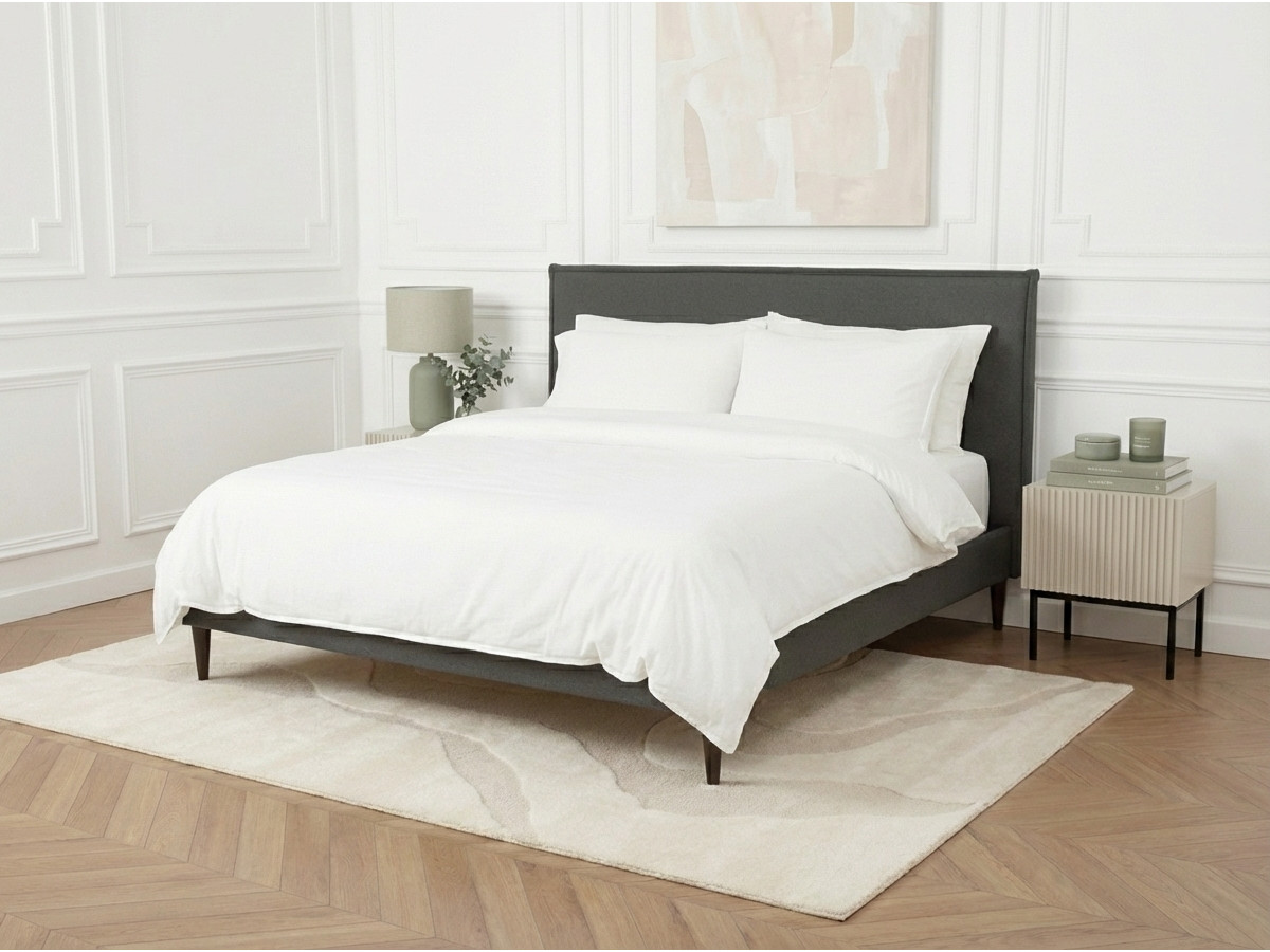 SARY bed met massieve lattenbodem en wengéhouten poten